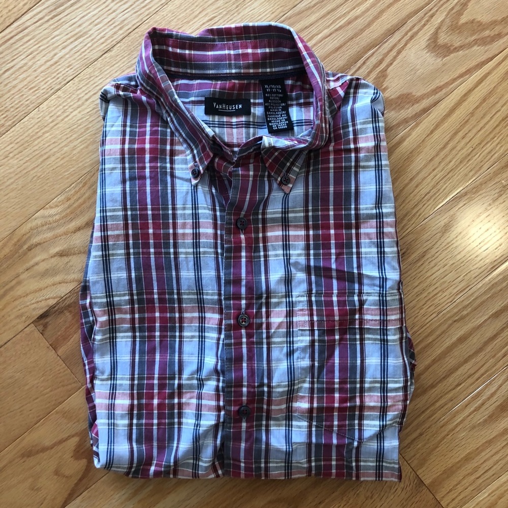 Plaid short sleeve dress shirt